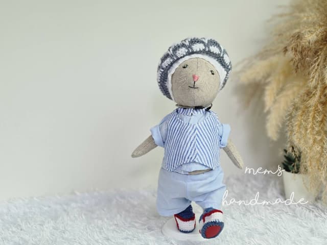 CAT  SOFT  TOY