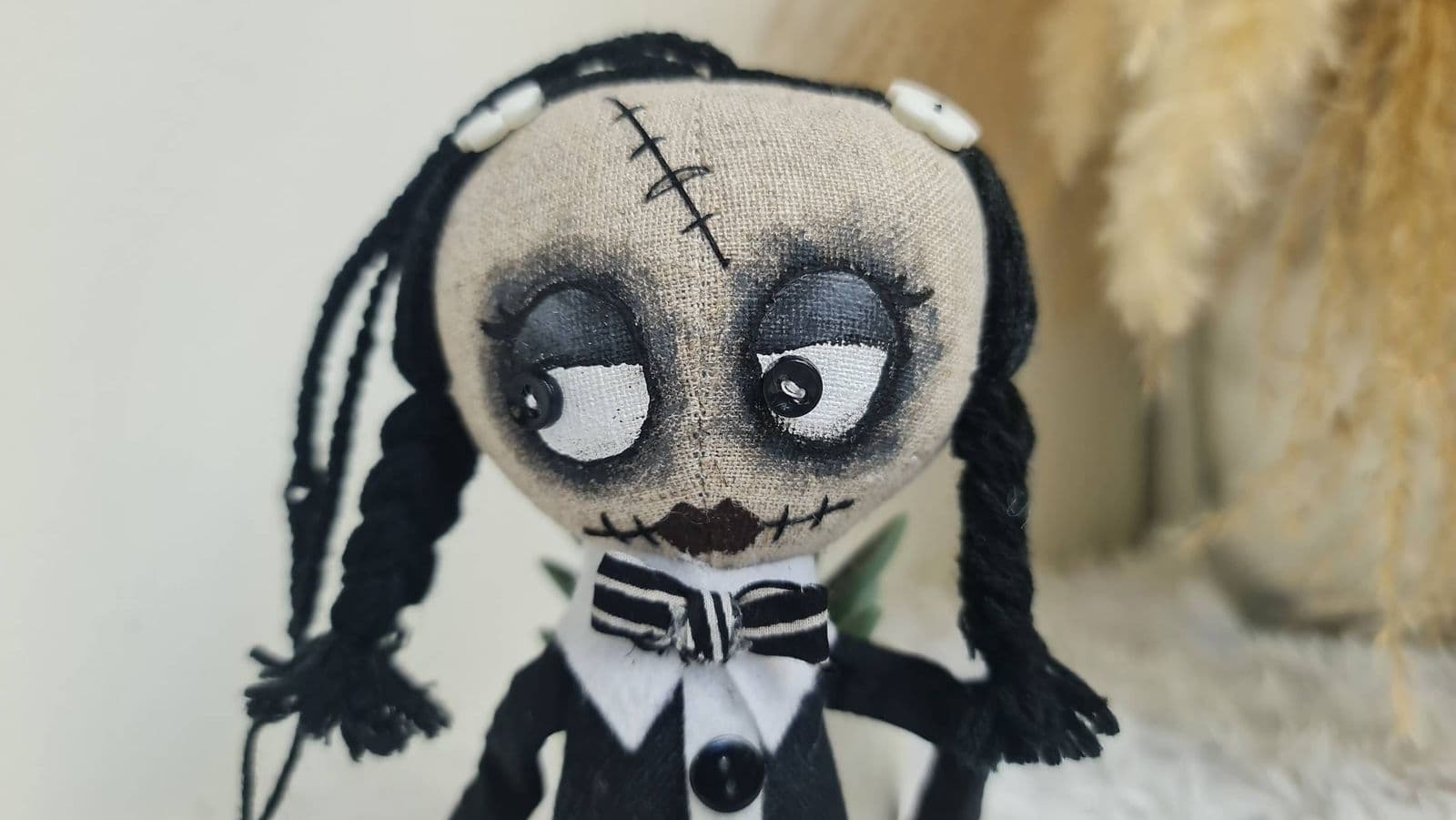 WEDNESDAY   LOVELY  DOLLS - Image 4